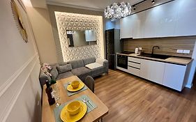 City Center Cozy Apartment